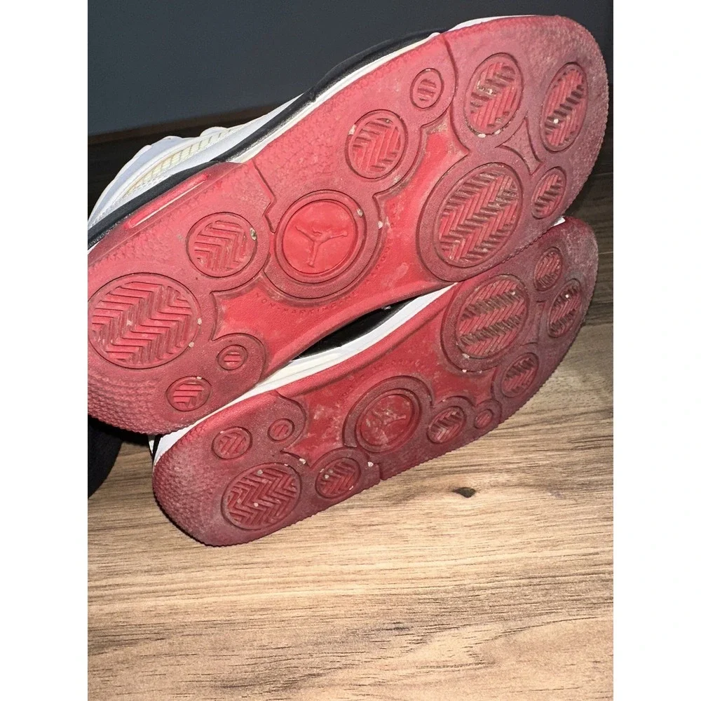 Jordan Flight 9 Youth Size 5.5Y‎ Sneakers White/ Red  654975-101